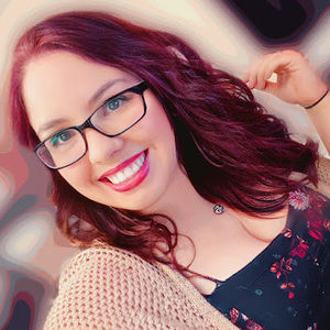 Meet your Posher, Claudia